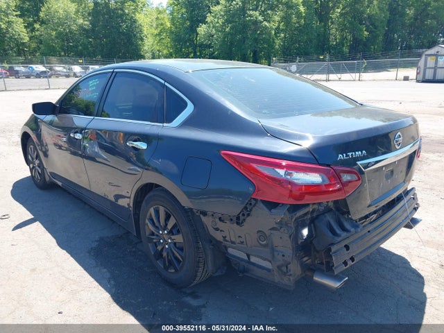 Nissan Altima 2.5 S 2018 1N4AL3APXJC162023 Image 3