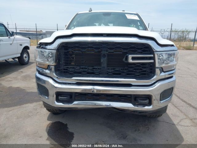 3C6UR5CJ5MG679913 RAM 2500 Tradesman  4x4 6'4 Box