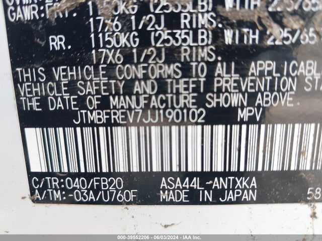 Toyota RAV4 LE 2018 JTMBFREV7JJ190102 Image 9
