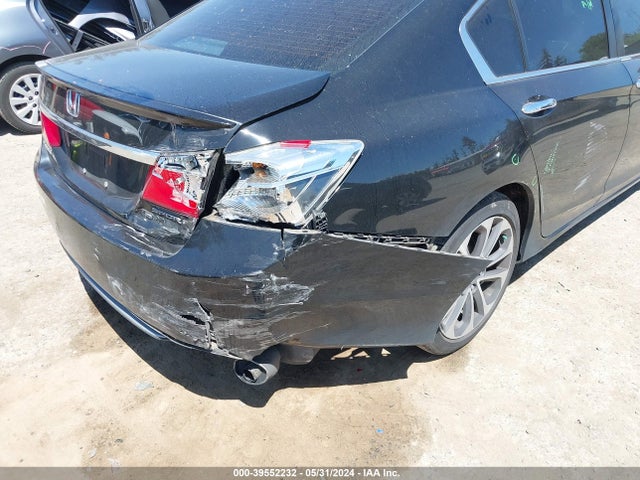 Honda Accord Sport 2015 1HGCR2F58FA222601 Image 17