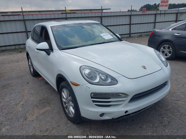 2013 PORSCHE CAYENNE WP1AA2A23DLA12143 Photo 0