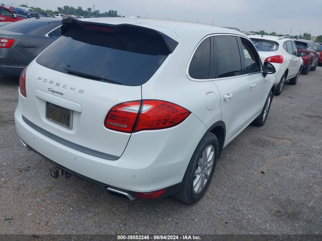 2013 PORSCHE CAYENNE WP1AA2A23DLA12143 Photo 3