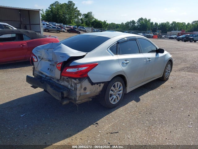 Nissan Altima 2.5 S 2017 1N4AL3AP7HN342669 Image 4