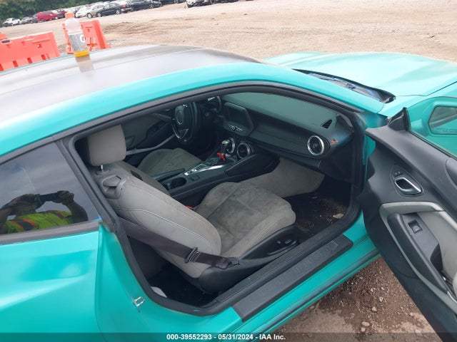 Chevrolet Camaro 1lt 2016 1G1FB1RS2G0150211 Image 5