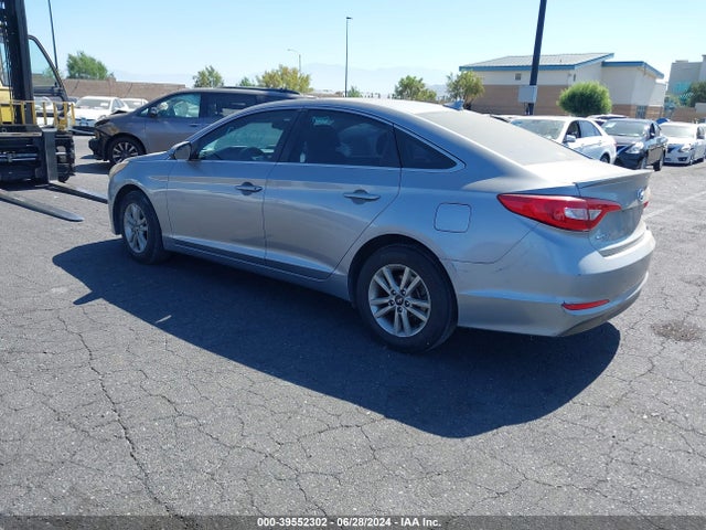 Hyundai SONATA SE 2016 5NPE24AFXGH278766 Image 3