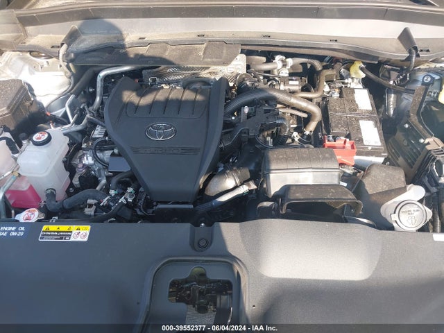 Toyota Grand Highlander Platinum 2024 5TDAAAB5XRS029760 Image 10