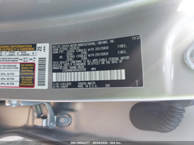 Toyota Grand Highlander Platinum 2024 5TDAAAB5XRS029760 Image 9