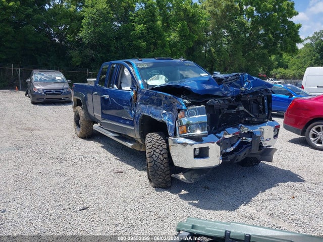 2018 1GC1KWEYXJF165505 main image