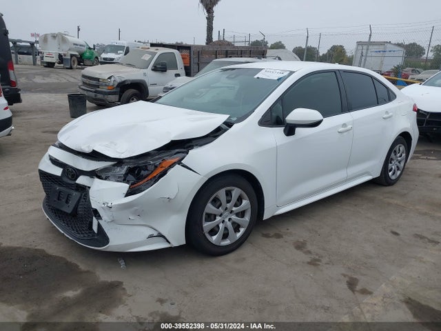 Toyota COROLLA LE 2020 JTDEPRAE7LJ066611 Image 2