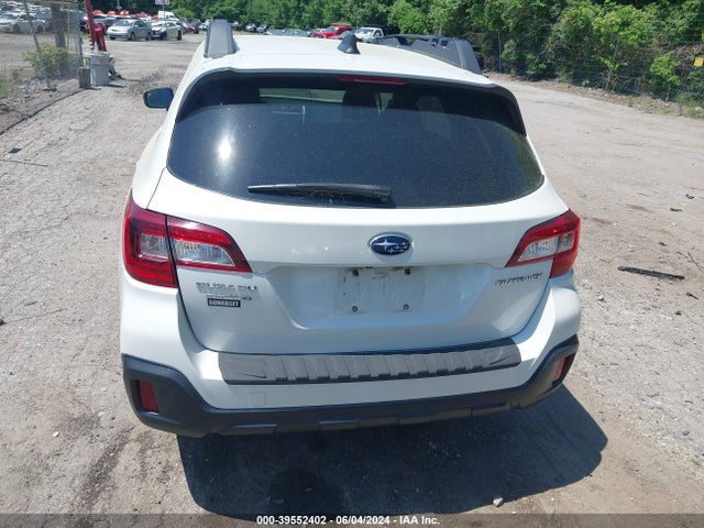 Subaru Outback 2.5i Limited 2018 4S4BSAKC7J3297649 Image 16