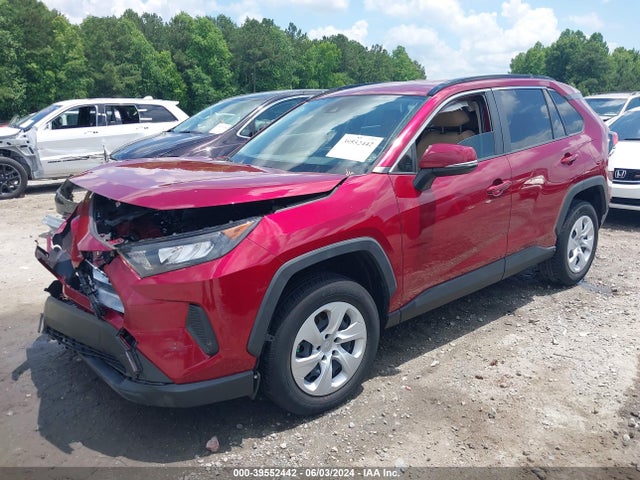 Toyota RAV4 LE 2020 JTMK1RFV0LD055526 Image 2