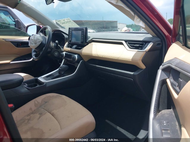 Toyota RAV4 LE 2020 JTMK1RFV0LD055526 Image 5