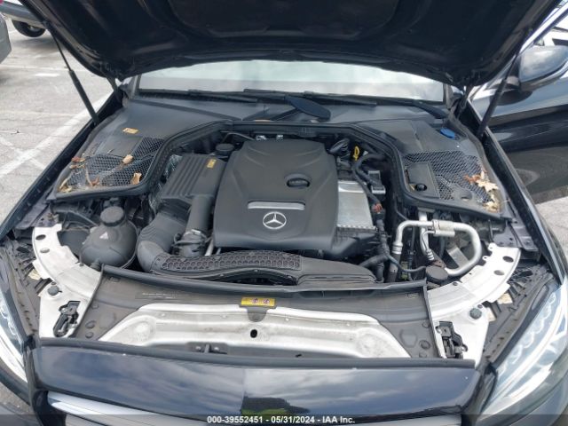 55SWF4JB3GU150212 Mercedes-Benz C 300 Luxury/sport