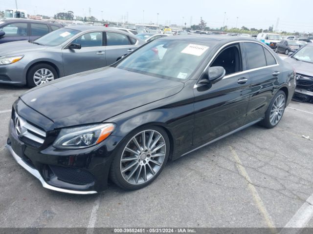 55SWF4JB3GU150212 Mercedes-Benz C 300 Luxury/sport