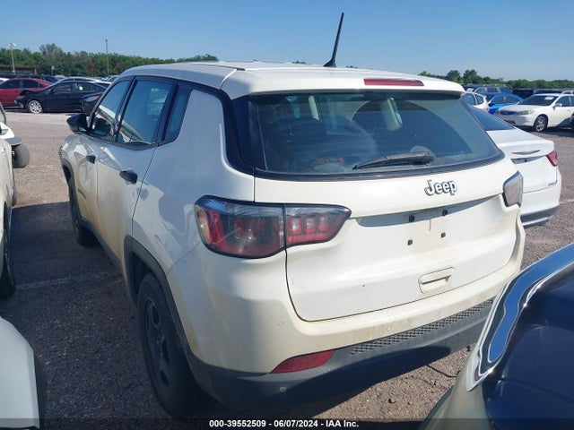 3C4NJCAB7JT326886 Jeep Compass Sport Fwd
