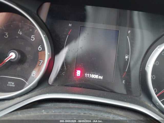 3C4NJCAB7JT326886 Jeep Compass Sport Fwd