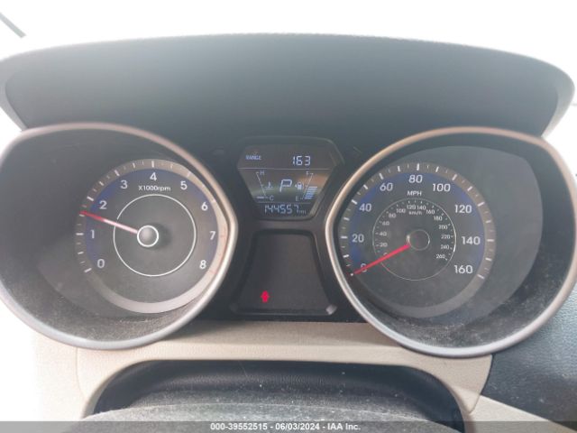 KMHDH4AE8FU425197 Hyundai Elantra Limited