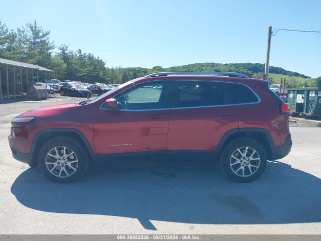 1C4PJMCS9HW590935 Jeep Cherokee Latitude 4x4