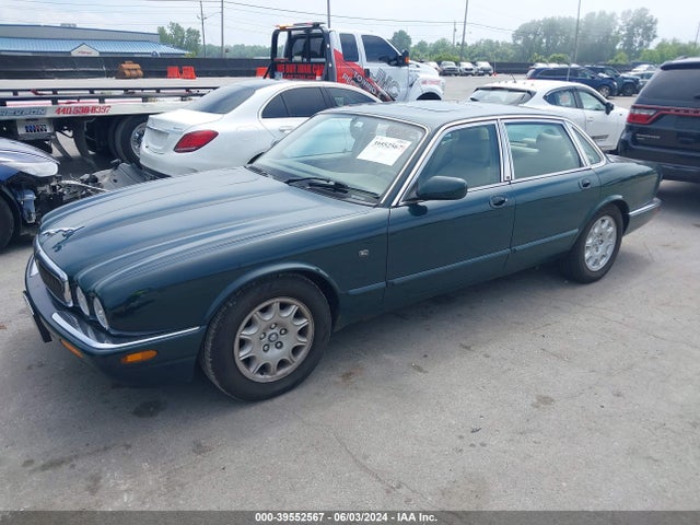 1998 JAGUAR XJ8 SAJHX1242WC812851 Photo 1