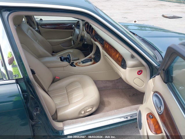 1998 JAGUAR XJ8 SAJHX1242WC812851 Photo 4