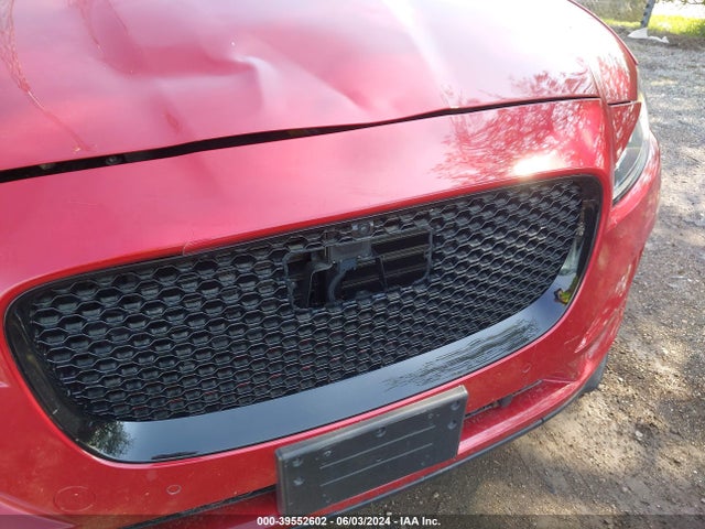 SADCK2FXXKA351877 Jaguar F-pace 25t Prestige
