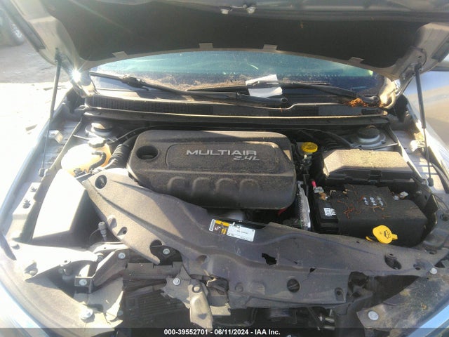Chrysler 200 Limited 2017 1C3CCCAB3HN512344 Image 10