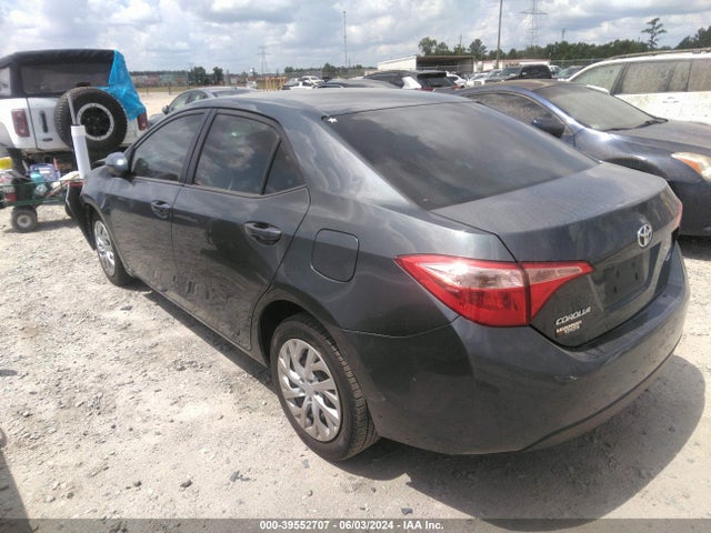 Toyota COROLLA LE 2017 2T1BURHE7HC806100 Image 3