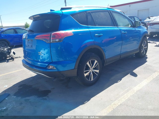 Toyota Rav4 Xle 2017 JTMRFREV0HJ109269 Image 4