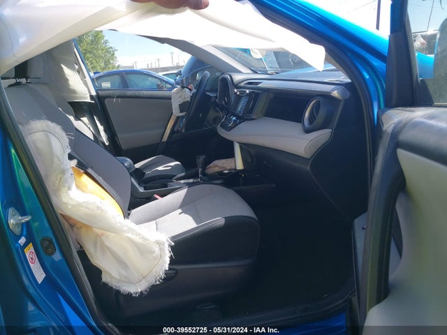 Toyota Rav4 Xle 2017 JTMRFREV0HJ109269 Image 5