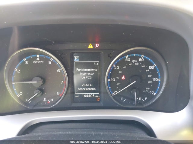 Toyota Rav4 Xle 2017 JTMRFREV0HJ109269 Image 7