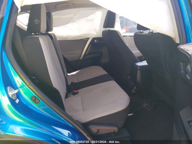 Toyota Rav4 Xle 2017 JTMRFREV0HJ109269 Image 8