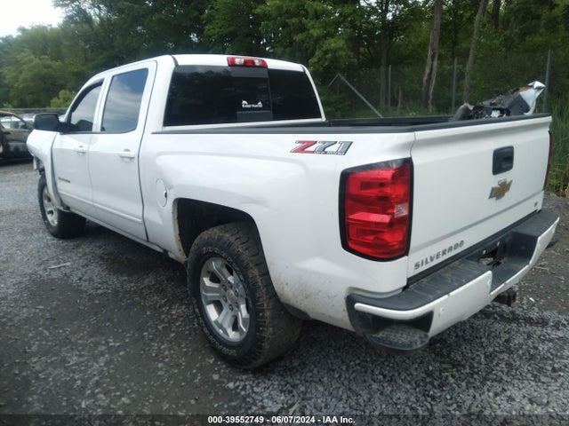 Chevrolet Silverado 1500 2lt 2018 3GCUKREC6JG257051 Image 3