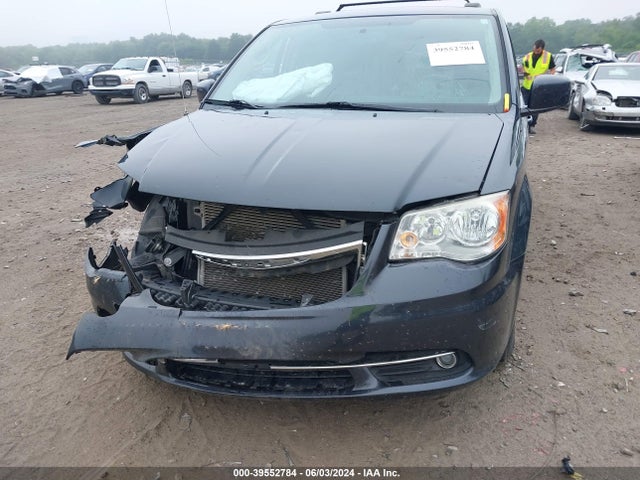 2C4RC1BG2ER399165 Chrysler Town & Country Touring