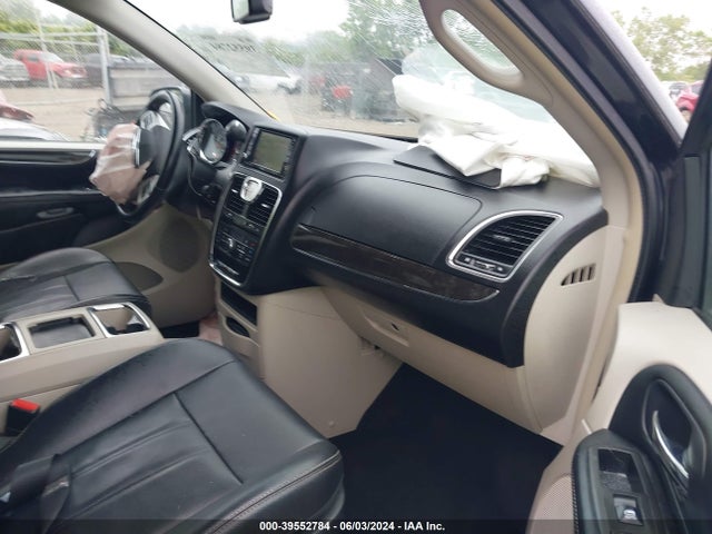2C4RC1BG2ER399165 Chrysler Town & Country Touring