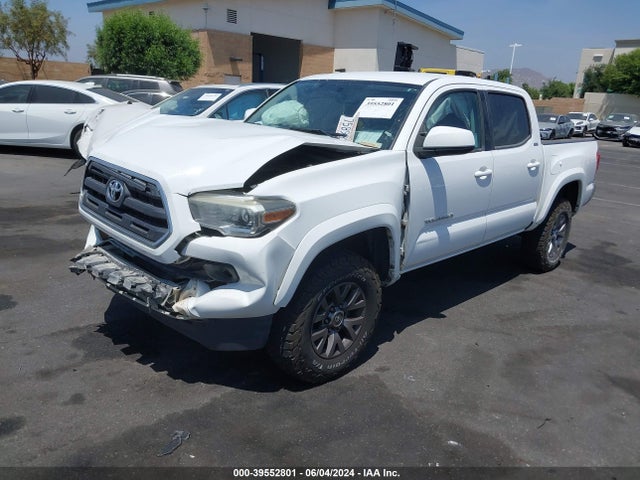 Toyota Tacoma Sr5 V6 2017 3TMAZ5CN6HM037514 Image 2