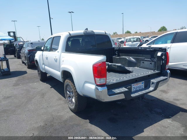 Toyota Tacoma Sr5 V6 2017 3TMAZ5CN6HM037514 Image 3