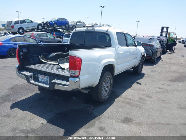 Toyota Tacoma Sr5 V6 2017 3TMAZ5CN6HM037514 Image 4