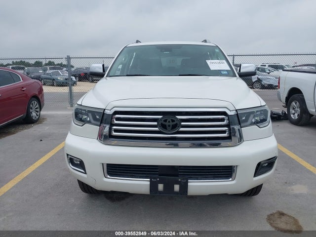 Toyota Sequoia Platinum 2018 5TDDY5G13JS164699 Image 12