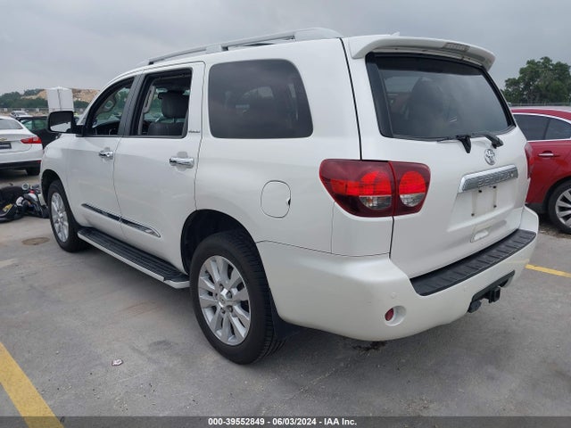 Toyota Sequoia Platinum 2018 5TDDY5G13JS164699 Image 3