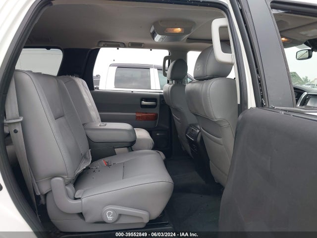 Toyota Sequoia Platinum 2018 5TDDY5G13JS164699 Image 8