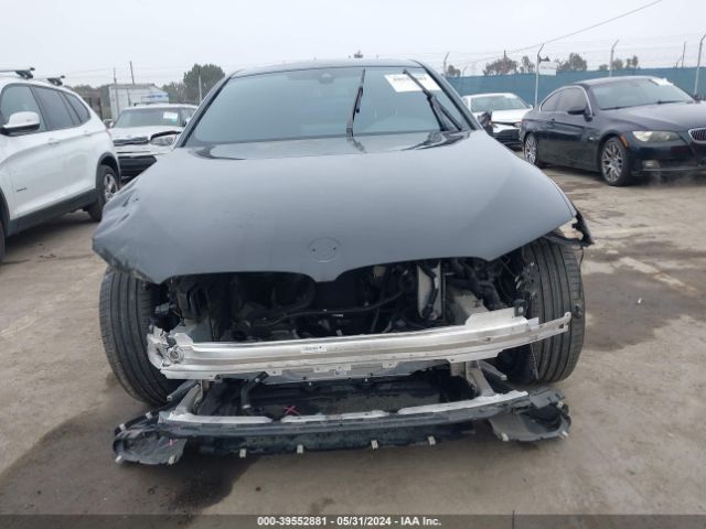 WBA13AG01PCM39172 BMW 530e