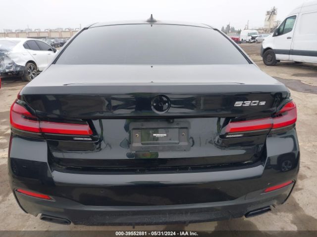WBA13AG01PCM39172 BMW 530e