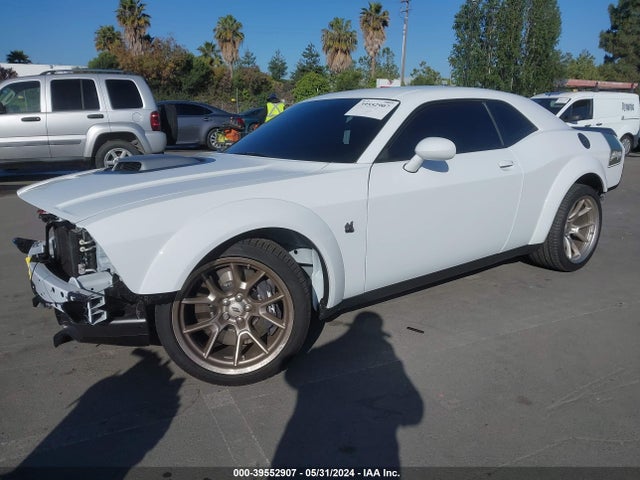 Dodge Challenger R/t Scat Pack Widebody 2023 2C3CDZFJ6PH590771 Image 2