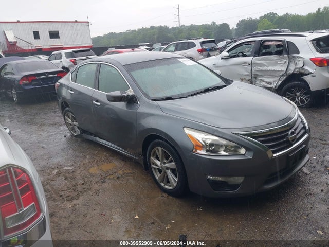 Nissan Altima 2.5 Sv 2014 1N4AL3AP7EN235570 Image 1
