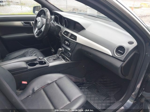 WDDGF8AB9ER321488 Mercedes-Benz C 300 Luxury 4matic/sport 4matic