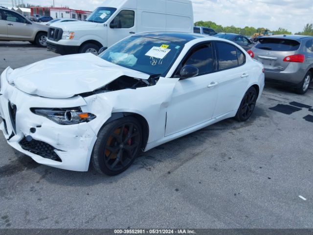 ZARFAMAN9L7634983 Alfa Romeo Giulia Rwd