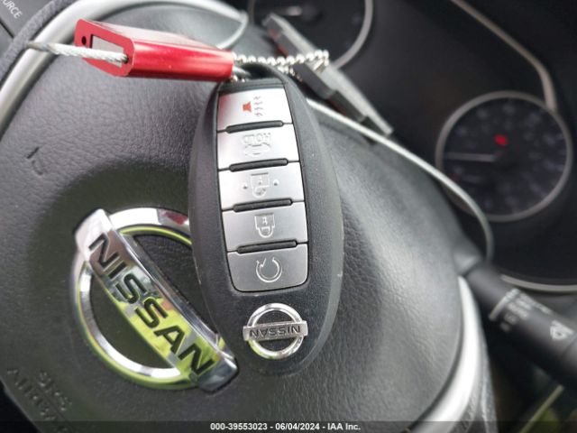 1N4AA6AP1HC428031 Nissan Maxima 3.5 Platinum