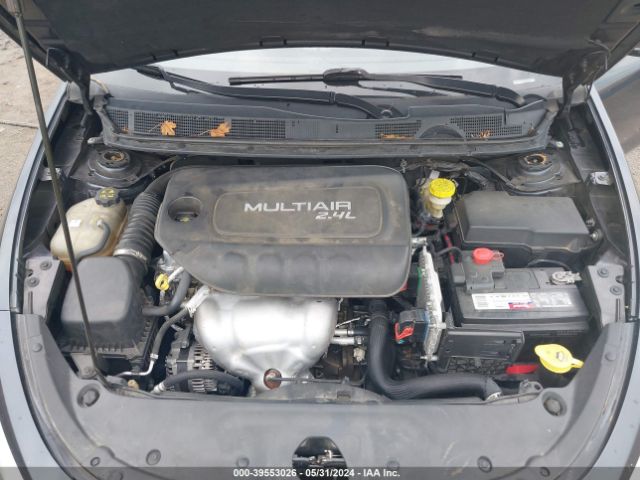 1C3CDFCB1ED862018 Dodge Dart Limited