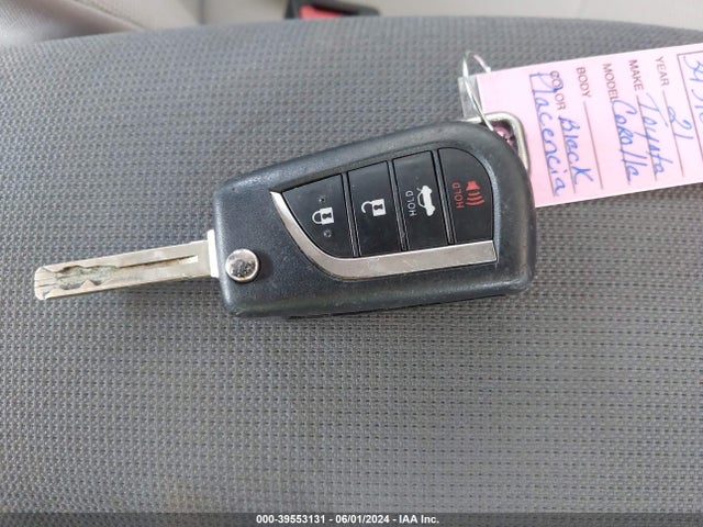 Toyota COROLLA LE 2021 5YFEPMAEXMP195071 Image 11