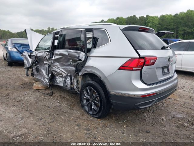 3VV3B7AX5NM173322 Volkswagen Tiguan 2.0t Se
